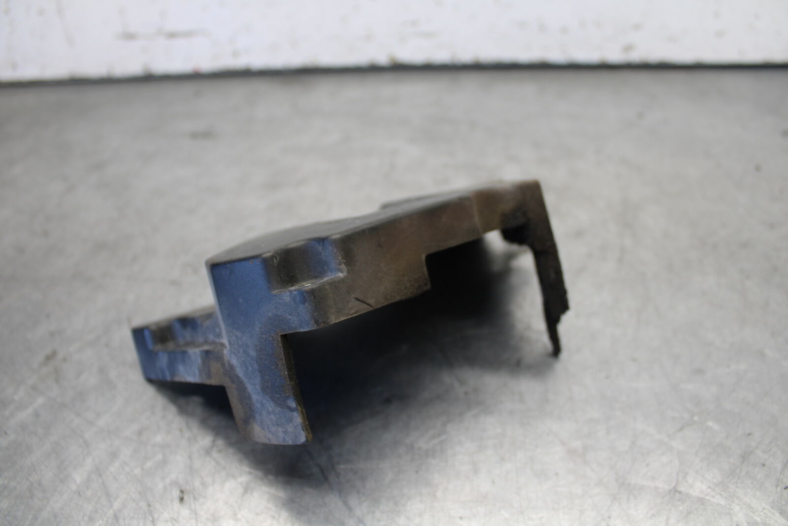 07-09 YAMAHA FZ6 ENGINE SPROCKET COVER 1B3-15418-00-00 BB713