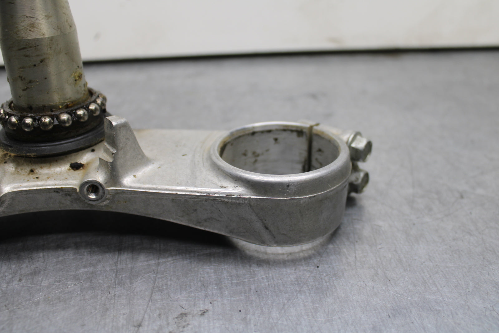 00-05 KAWASAKI NINJA ZX12R FRONT FORKS CLAMP LOWER TRIPLE TREE STEM BB121