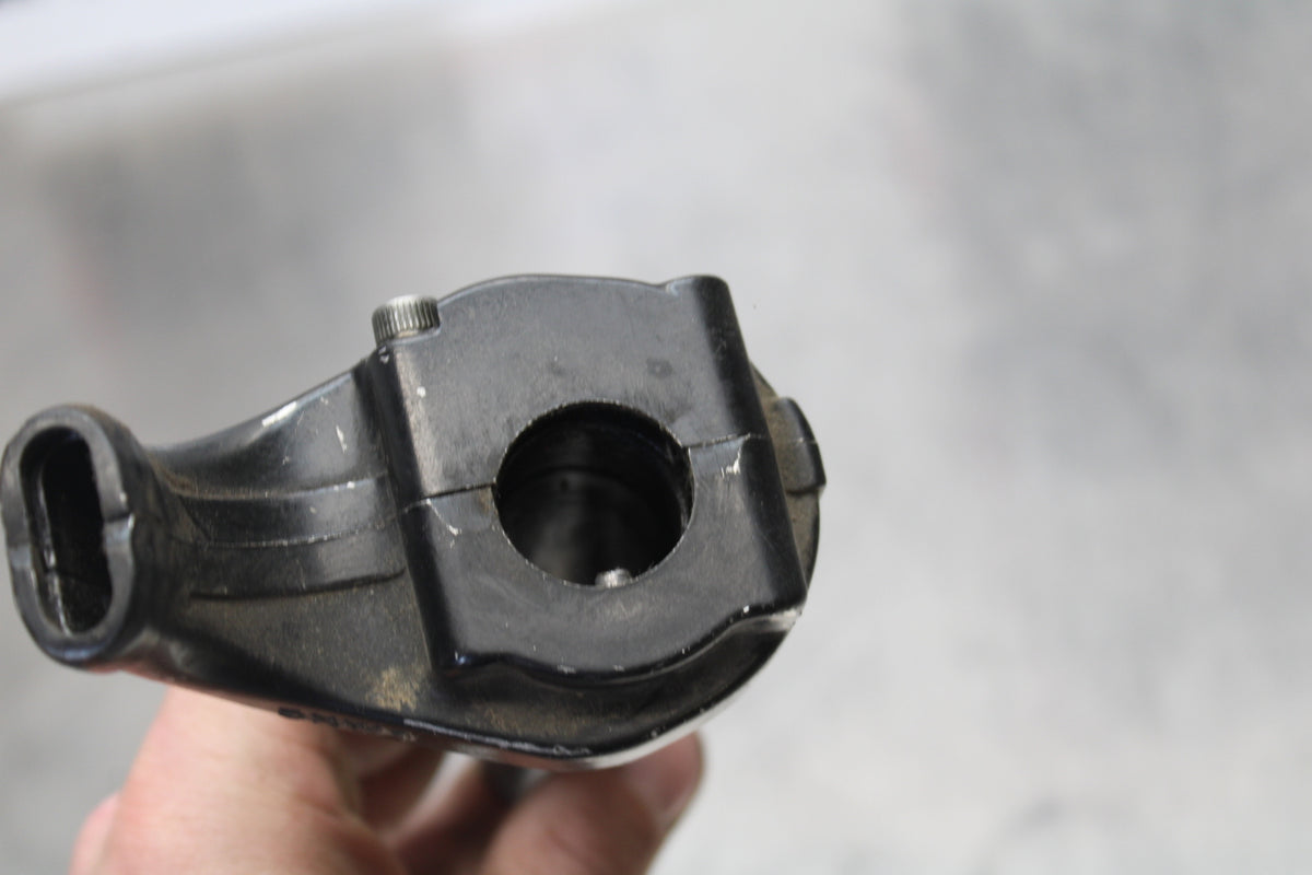 07-08 YAMAHA YZF R1 THROTTLE CABLE LINE HOUSING GUIDE BB160