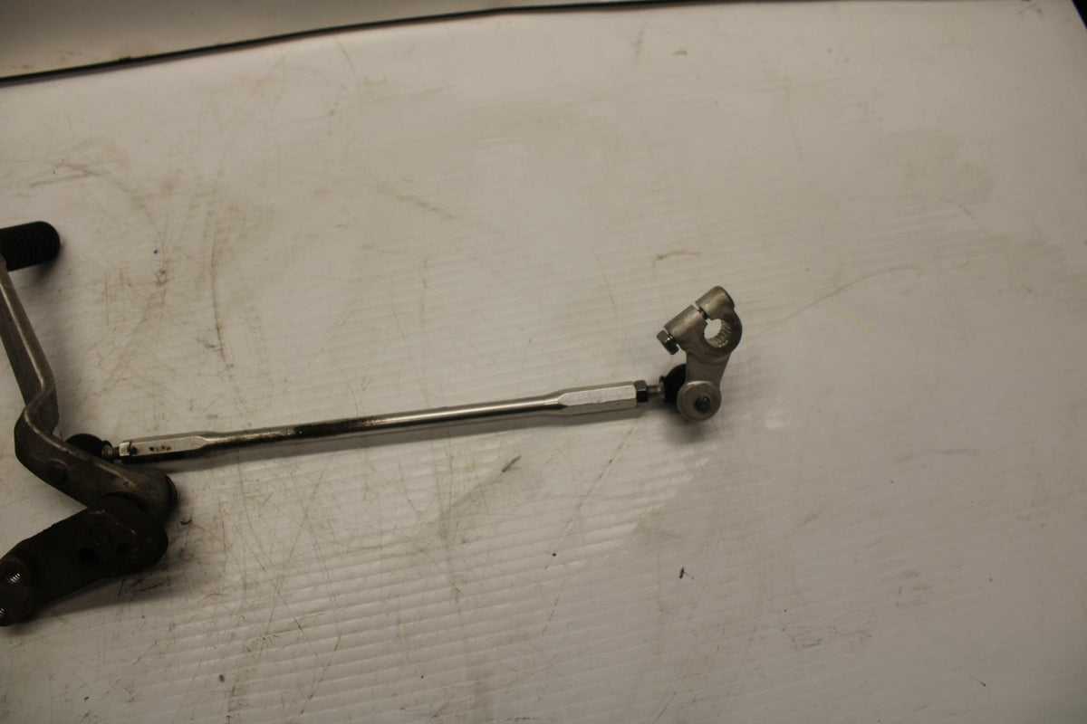 11-21 SUZUKI GSXR600 SHIFTER LINKAGE SHIFT  PEDAL 25520-01H00 25525-01H00 BB260