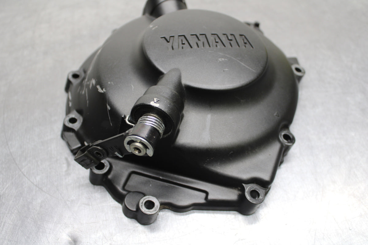 03-05 YAMAHA YZF R6  CLUTCH SIDE ENGINE MOTOR COVER BB132