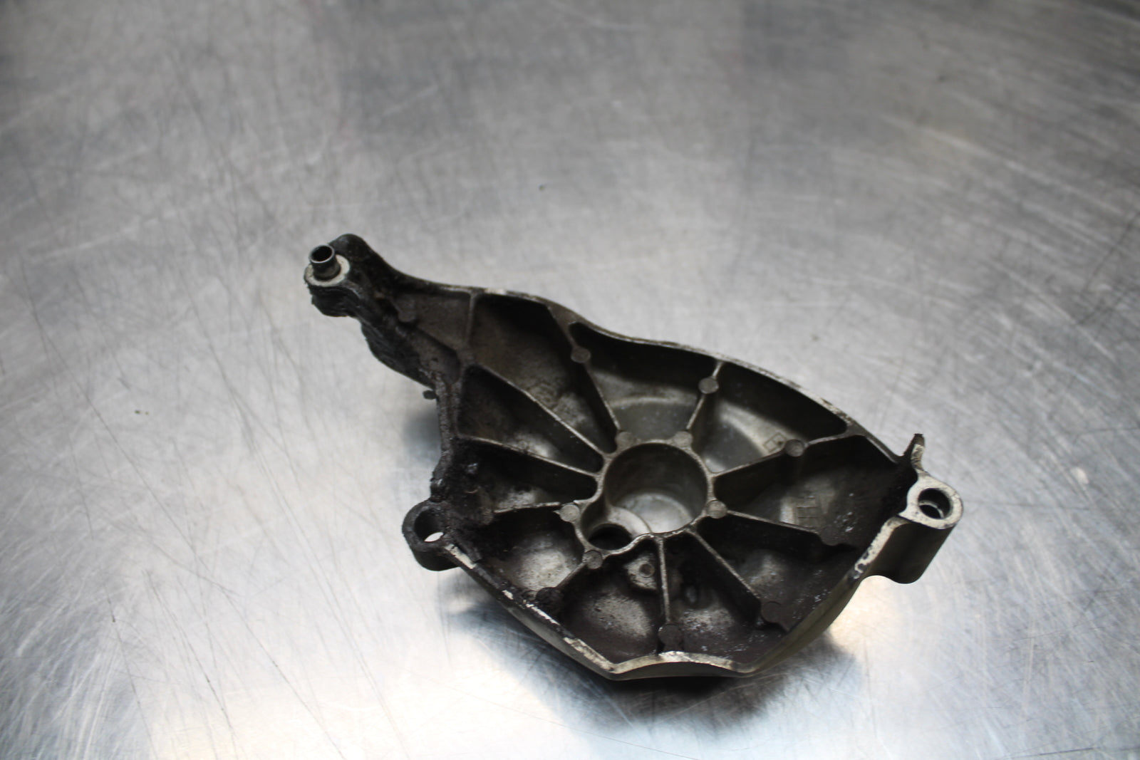 04-05 KAWASAKI NINJA ZX10R ENGINE SPROCKET COVER BB163