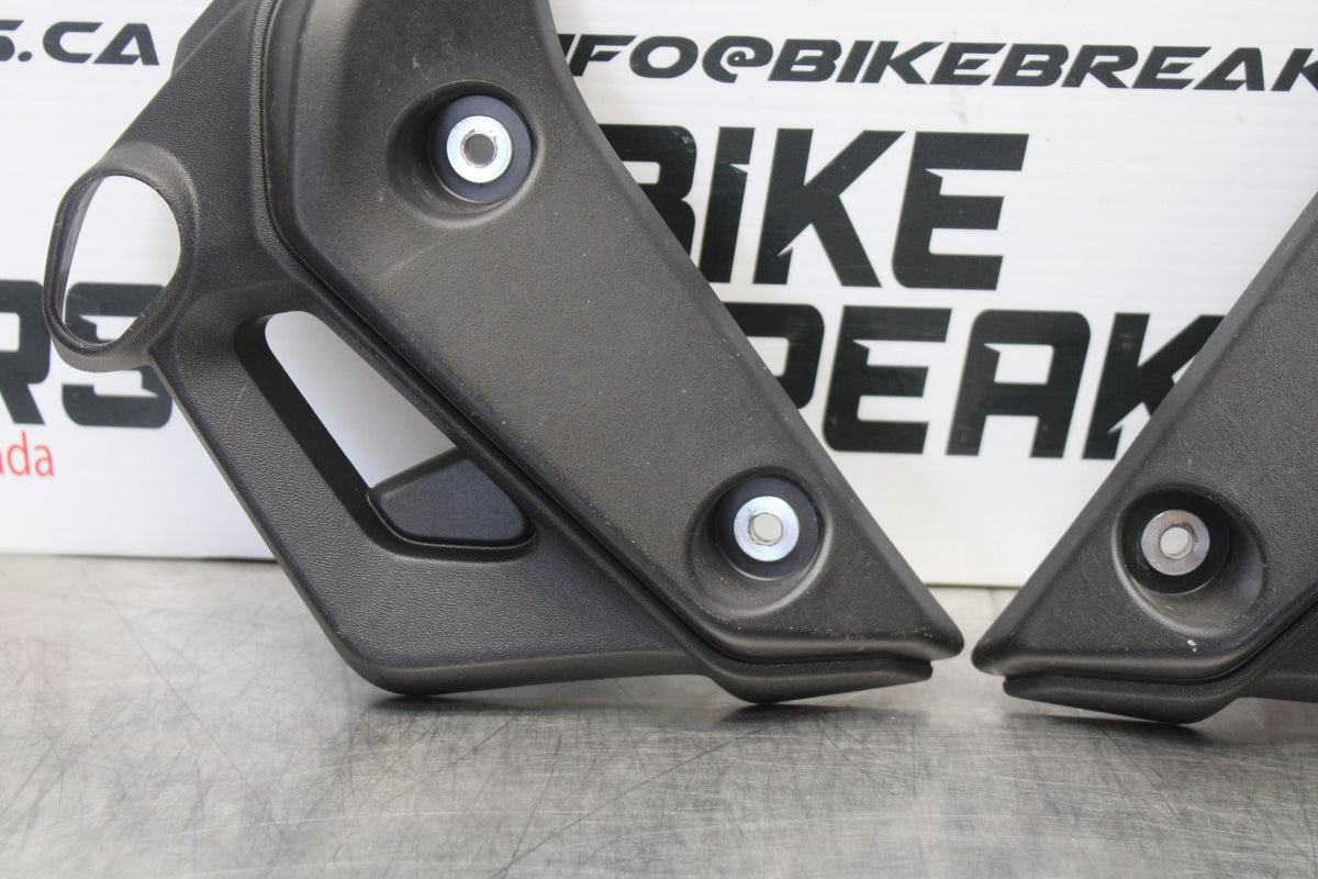 23-24 YAMAHA MT-07 ENGINE RADIATOR GUARD COVER TRIM SET BB194
