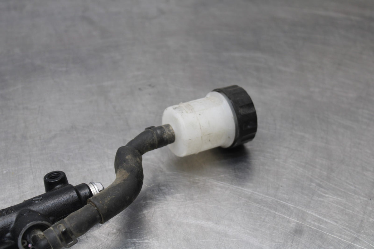 23-26 KAWASAKI NINJA ZX4RR REAR BACK BRAKE MASTER CYLINDER W RESERVOIR BB872