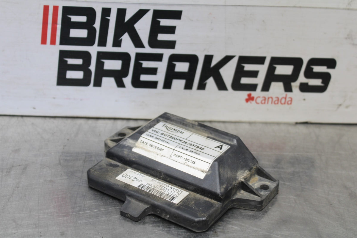 05-08 TRIUMPH SPEED TRIPLE 1050 ECU COMPUTER CONTROLLER UNIT BLACK BOX ECM BB933