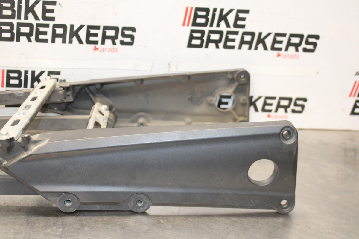 08-09 KAWASAKI NINJA ZX14R REAR SUBFRAME BACK SUB FRAME BB932