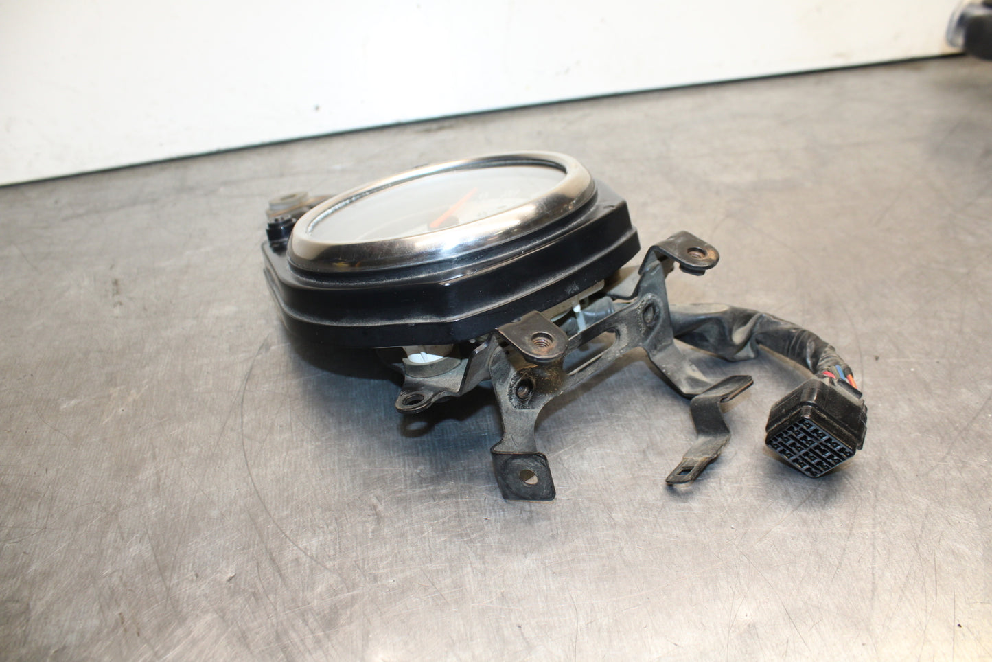 03-08 KAWASAKI VULCAN 1600 GAUGES METER SPEEDO TACH BB754