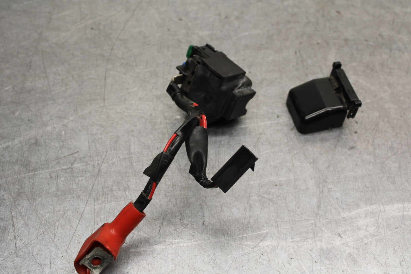 16 KAWASAKI NINJA ZX10R STARTER RELAY  27010-0773 BB650