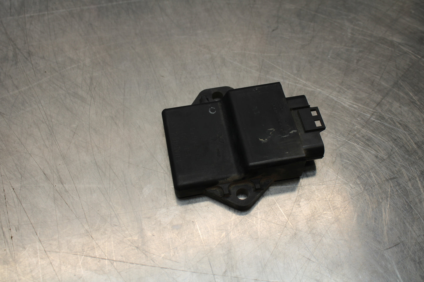 09-15 YAMAHA FZ6R ECU COMPUTER CONTROLLER UNIT BLACK BOX ECM CDI BB161