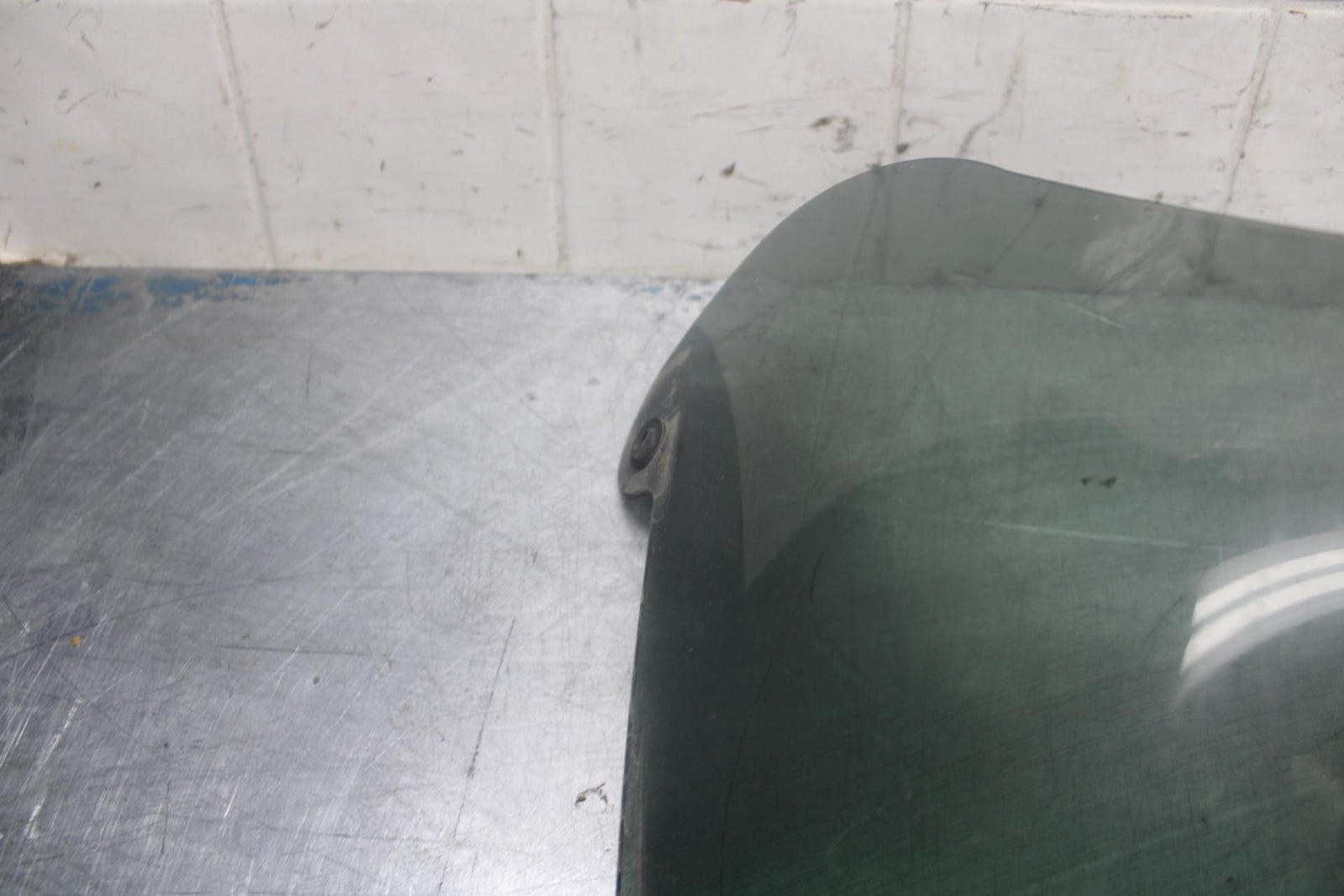 97-98 SUZUKI GSXR 600 SRAD FRONT WINDSHIELD WINDSCREEN  BB455
