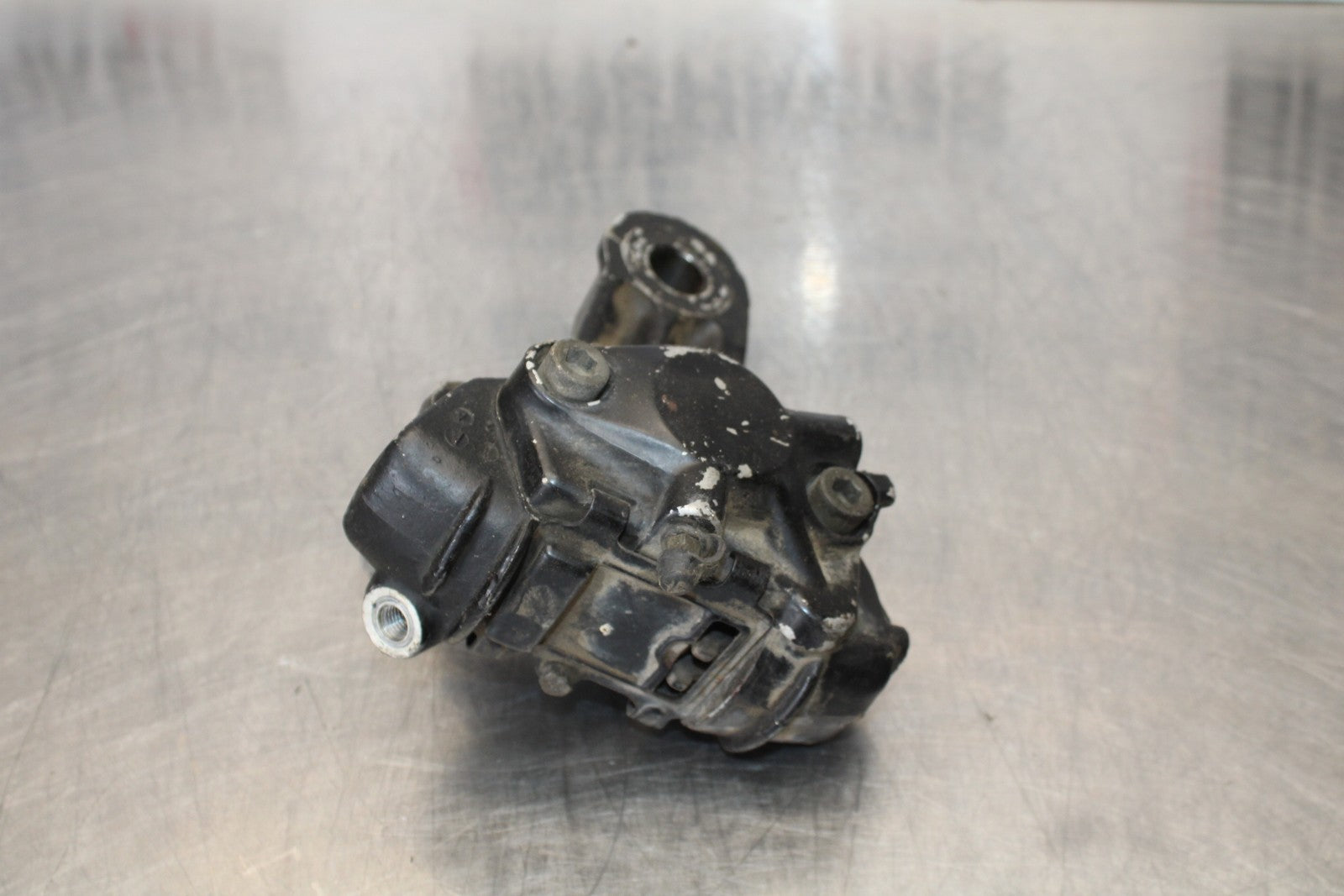 78-79 HONDA GOLDWING 1000 REAR BACK BRAKE CALIPER W MOUNT BRACKET BB171