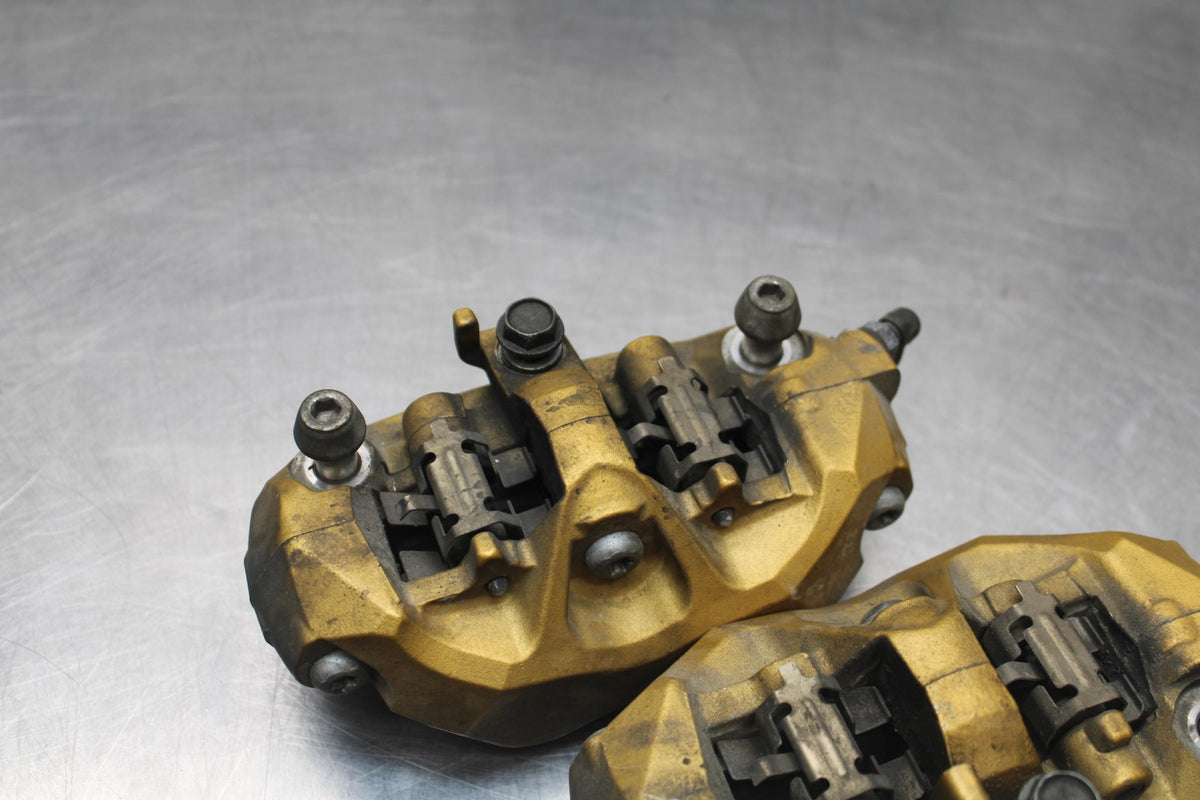 05-06 KAWASAKI NINJA ZX6R RIGHT LEFT FRONT BRAKE CALIPER SET PAIR CALIPERS BB877
