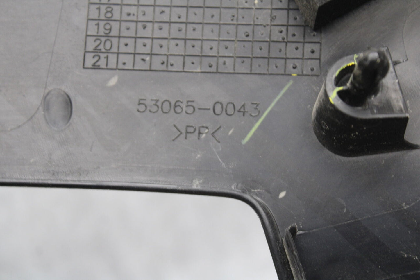 18-23 KAWASAKI NINJA 400 EX400 ABS RIGHT LEFT SIDE SEAT PANELS TRIMS COWLS BB747