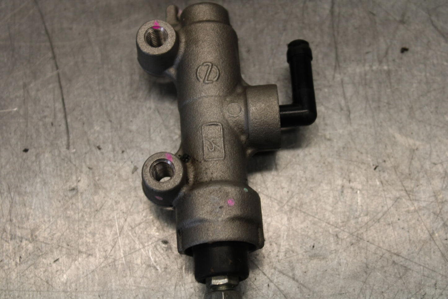 12-17 KAWASAKI ER-6N Z650 REAR BACK BRAKE MASTER CYLINDER W RESERVOIR BB709