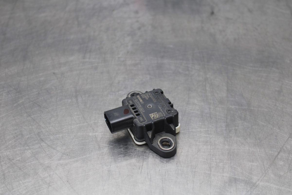 20-23 BMW F900R TIP OVER BANK ANGLE CRASH SENSOR SWITCH  BB923