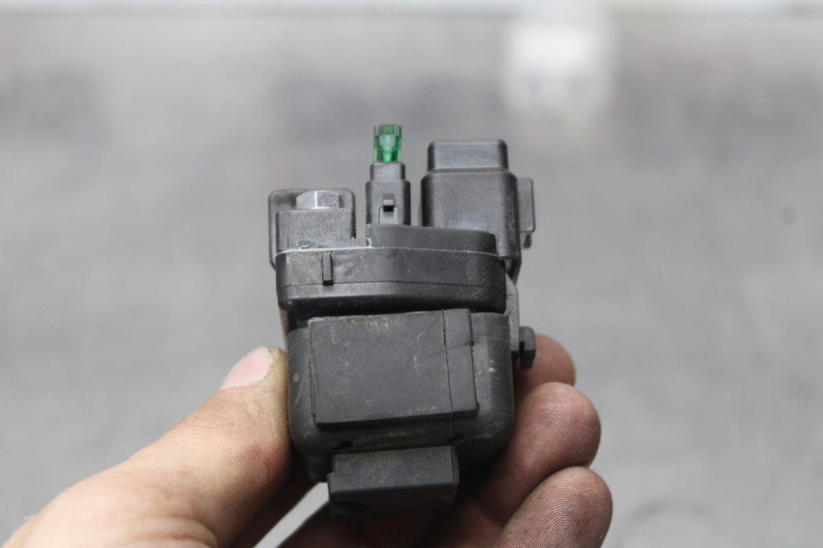 12 TRIUMPH STREET TRIPLE R ENGINE STARTER RELAY STARTING MOTOR SWITCH BB914