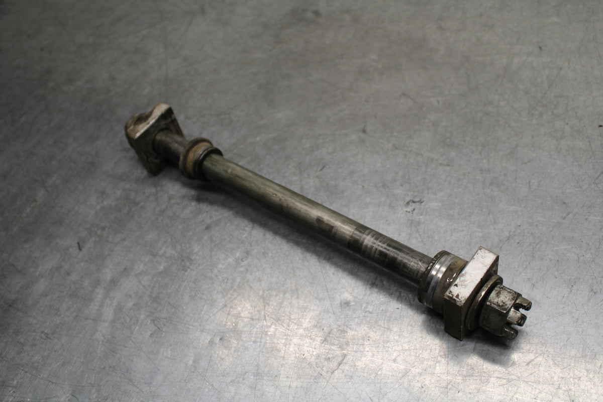16-17 KAWASAKI VULCAN S 650 EN650 ABS REAR AXLE WHEEL RIM PIVOT BOLT AXEL  BB731