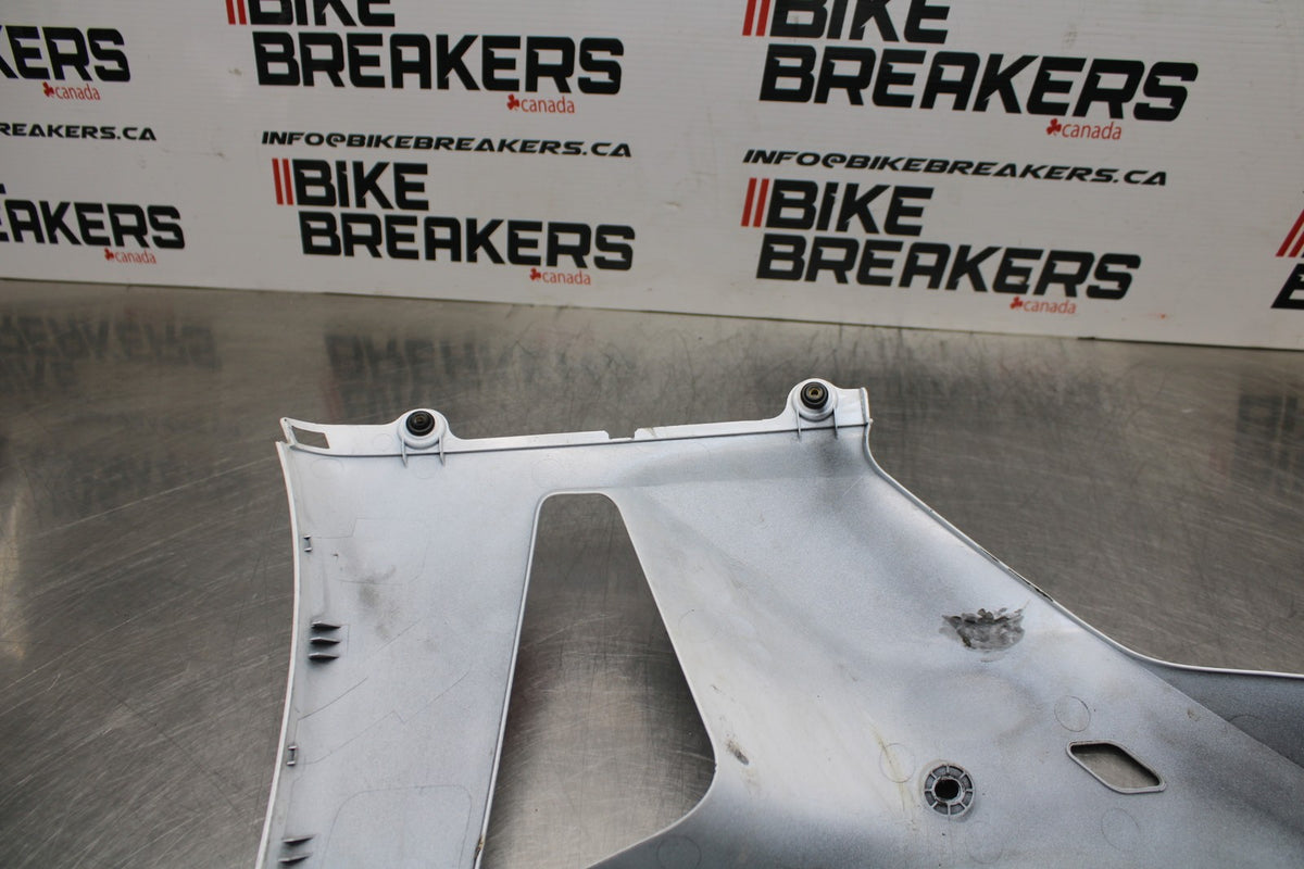 13-24 HONDA CBR600RR RIGHT LOWER BOTTOM BELLY SIDE FAIRING COWL  BB772