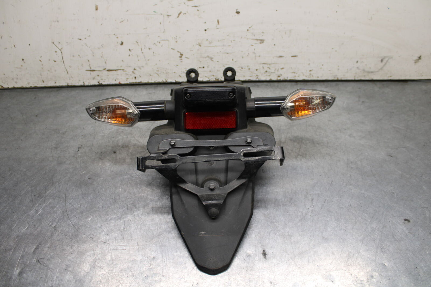 15-16 HONDA CB300F REAR BACK FENDER MUD GUARD BB740