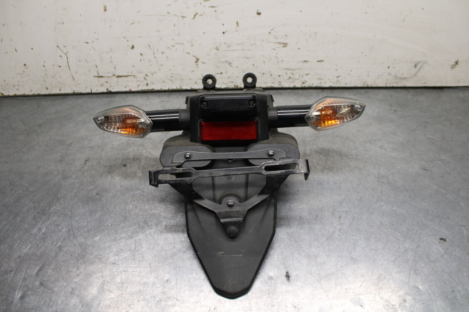 15-16 HONDA CB300F REAR BACK FENDER MUD GUARD BB740
