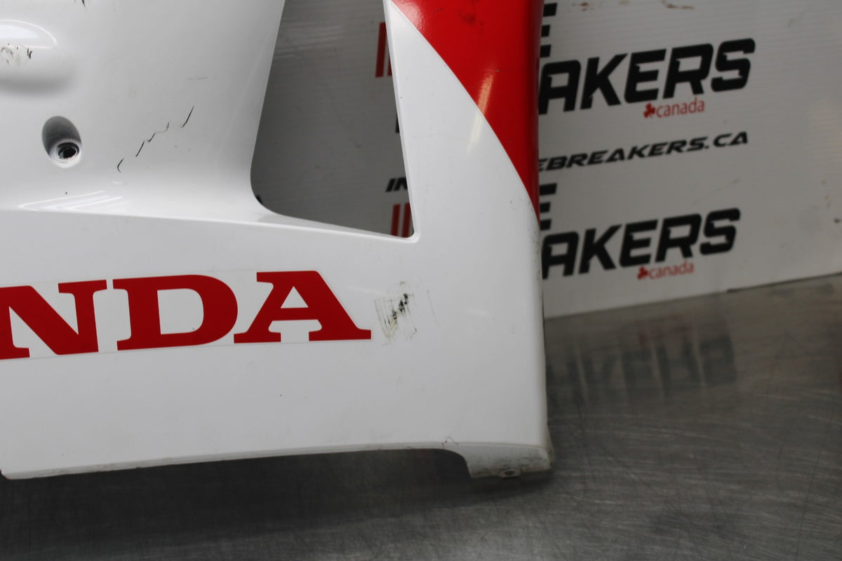 13-24 HONDA CBR600RR RIGHT LOWER BOTTOM BELLY SIDE FAIRING COWL  BB772