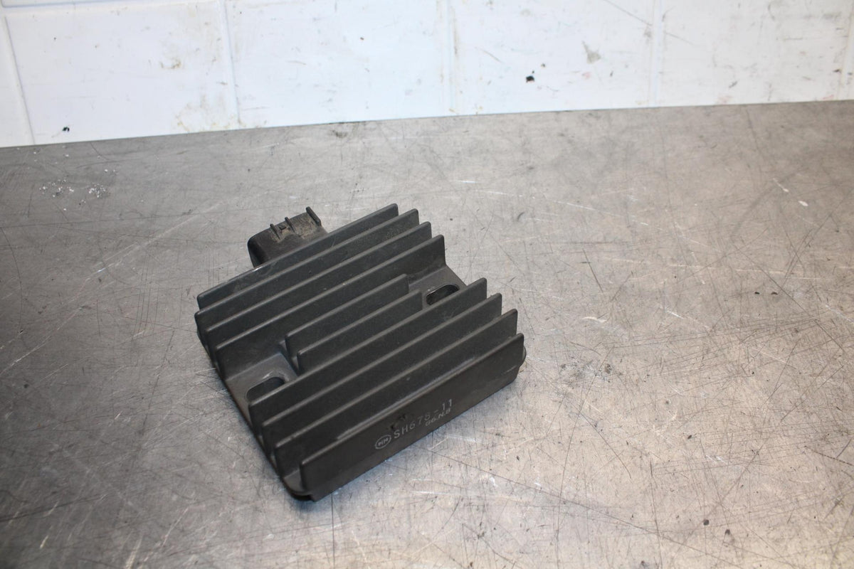07 YAMAHA YZF R6 2c0 RECTIFIER VOLTAGE REGULATOR 4XY-81960-00-00 BB75