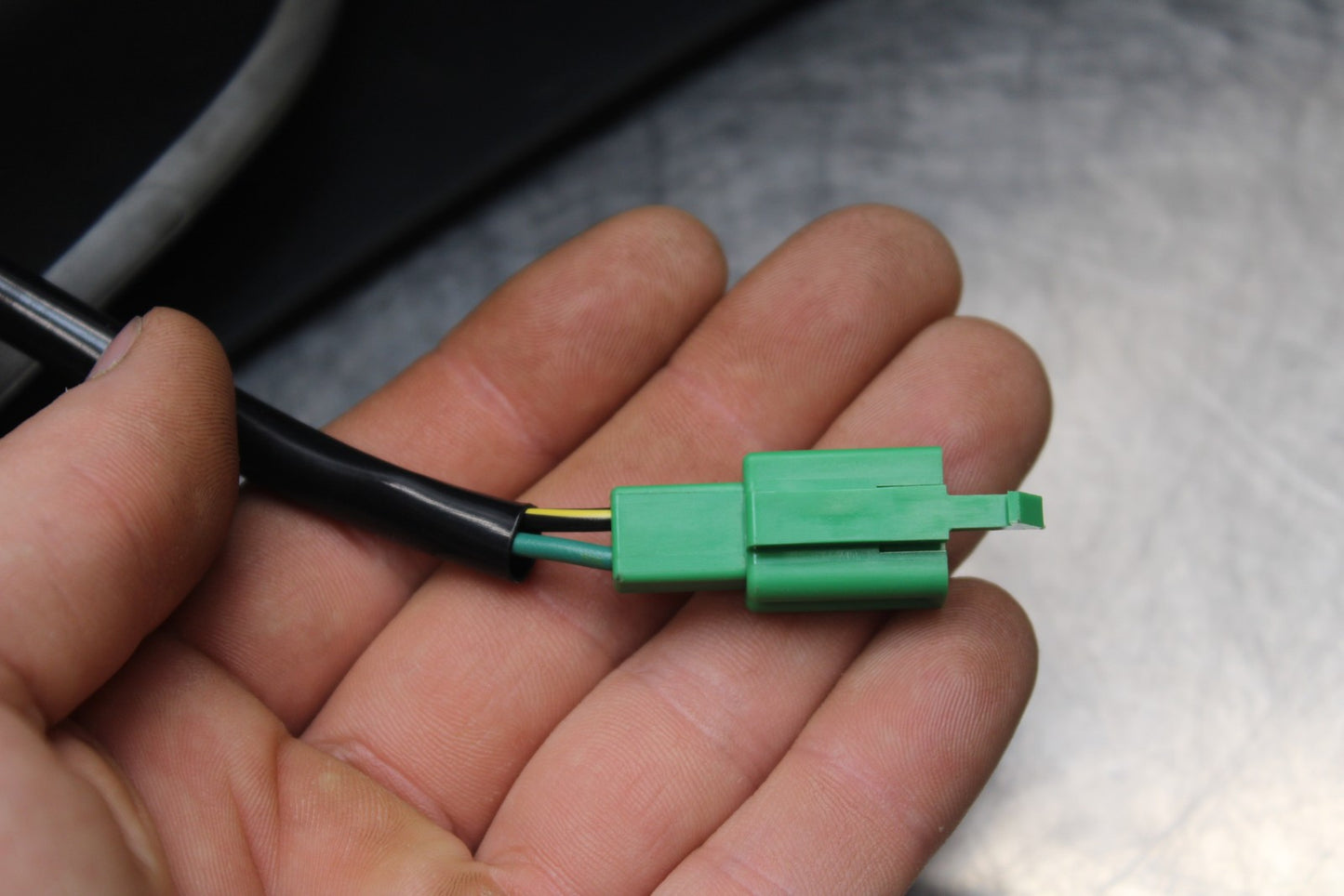 23-24 KAWASAKI NINJA ZX14R NEW!! LEFT REAR BACK TAIL FAIRING COWL & LIGHT BB764