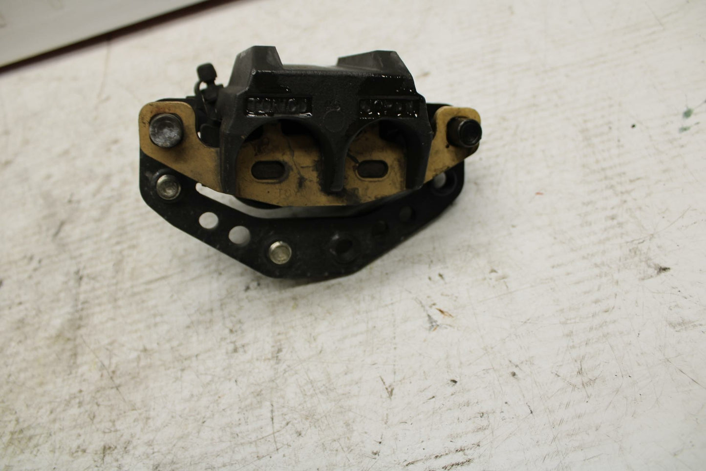 90-07 KAWASAKI ZZR 250  FRONT BRAKE CALIPER BB298