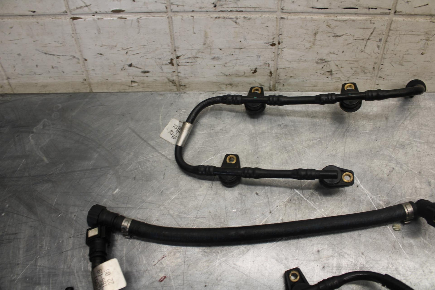 2010 Aprilia RSV1000R FUEL HOSE GAS LINE TUBE PIPE BB513