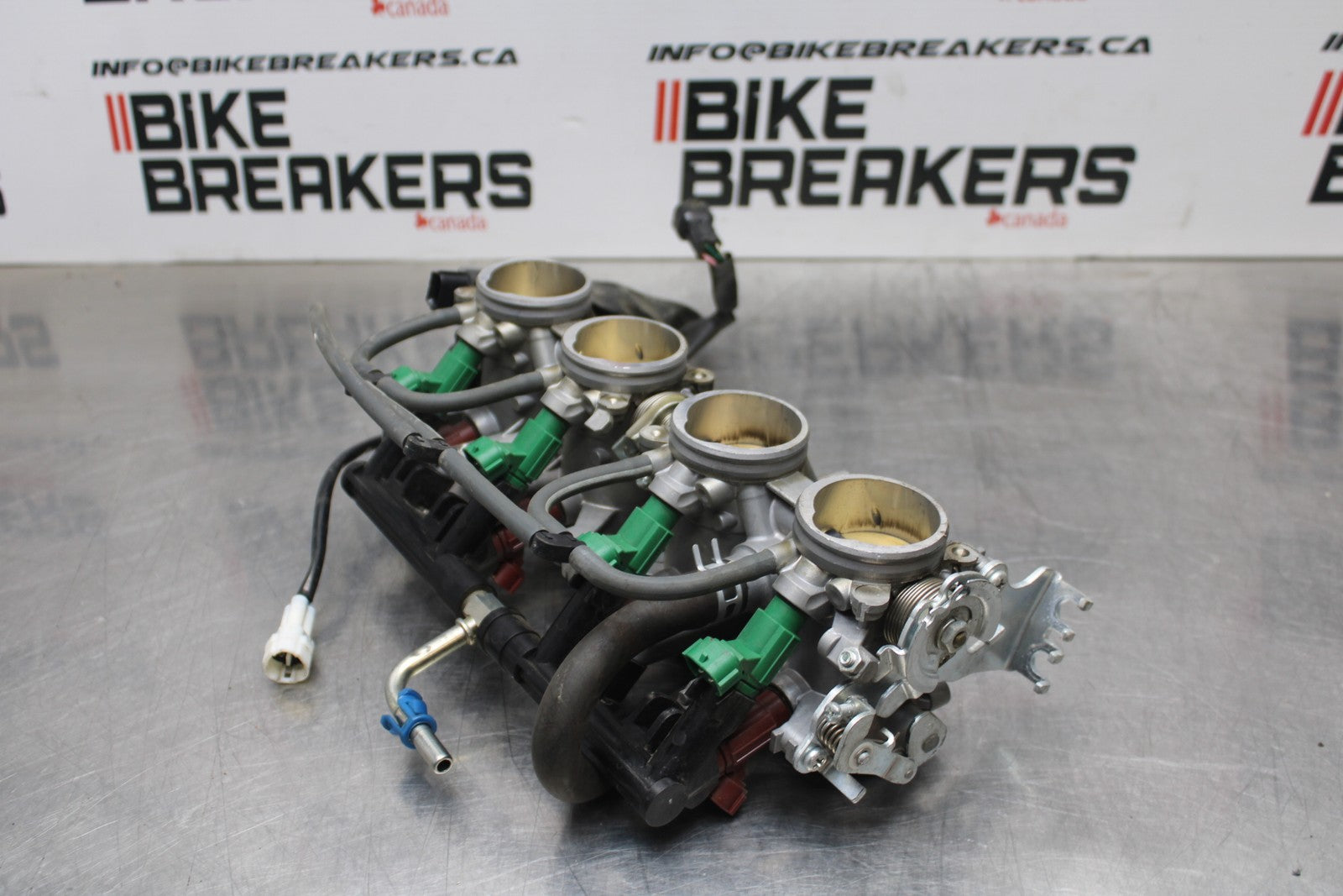 08-10 SUZUKI GSXR 600 MAIN FUEL INJECTORS / THROTTLE BODIES BB202