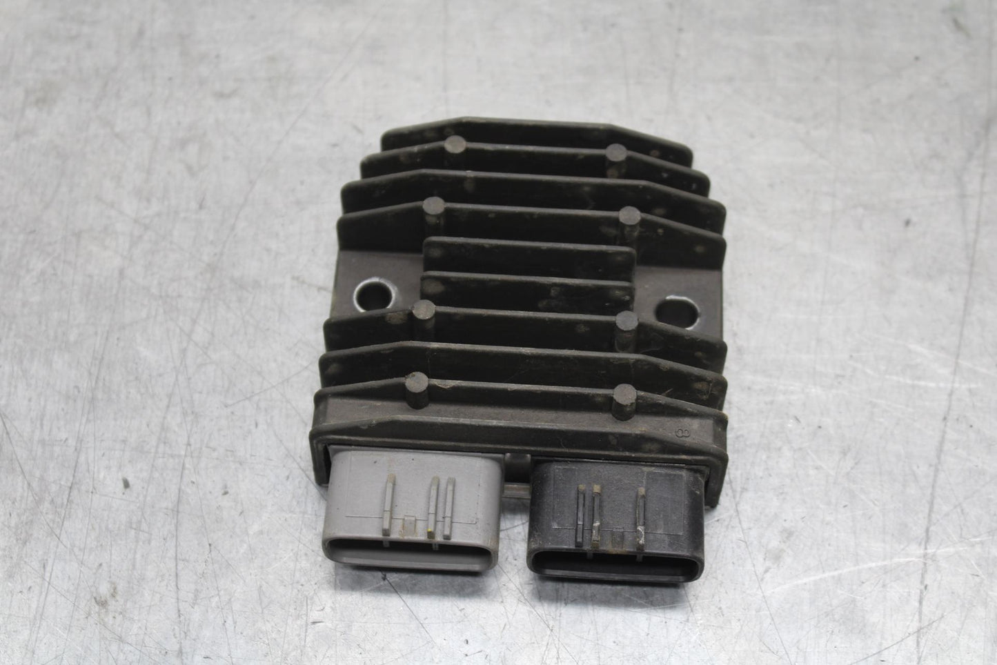 06-14 YAMAHA ROADLINER S XV1900S RECTIFIER VOLTAGE REGULATOR BB619