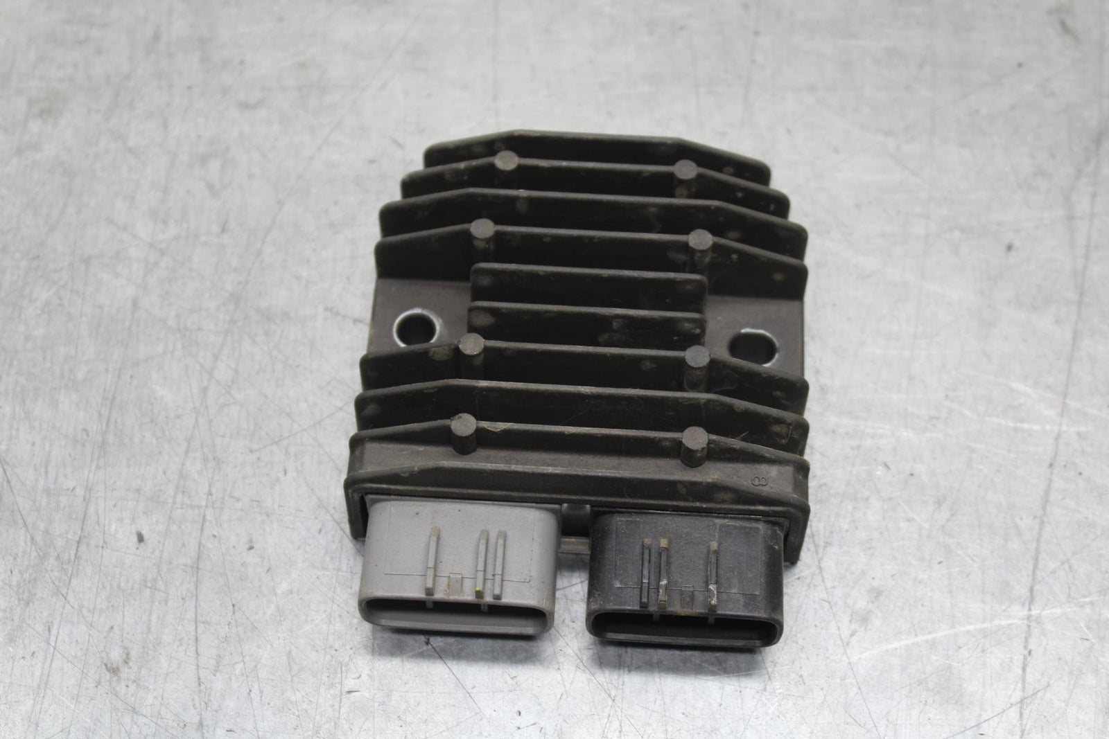 06-14 YAMAHA ROADLINER S XV1900S RECTIFIER VOLTAGE REGULATOR BB619
