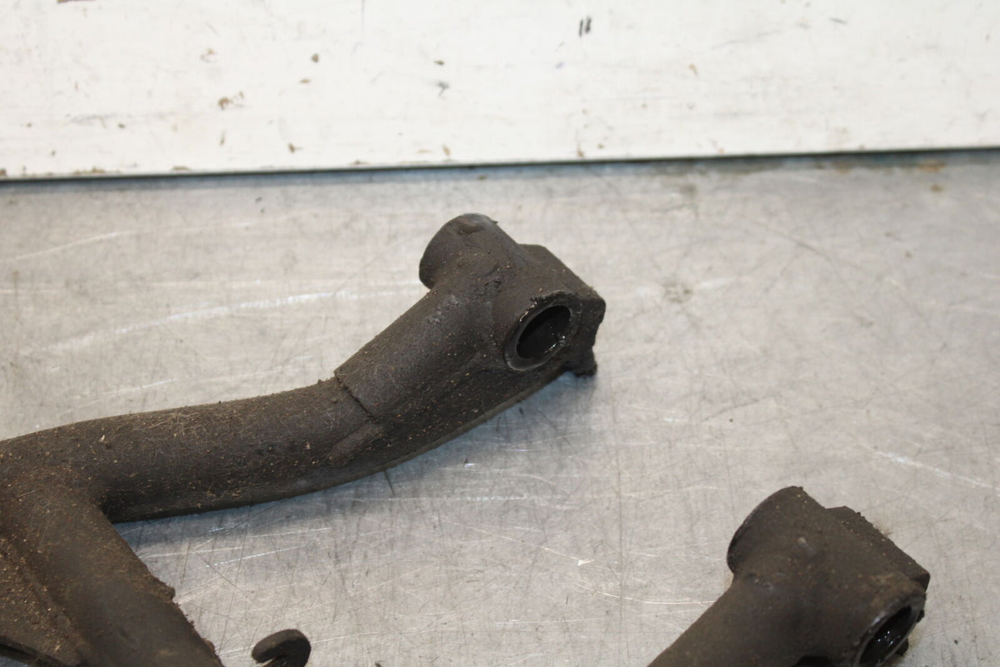 85-86 SUZUKI MADURA 1200 CENTER MAIN STAND  BB691