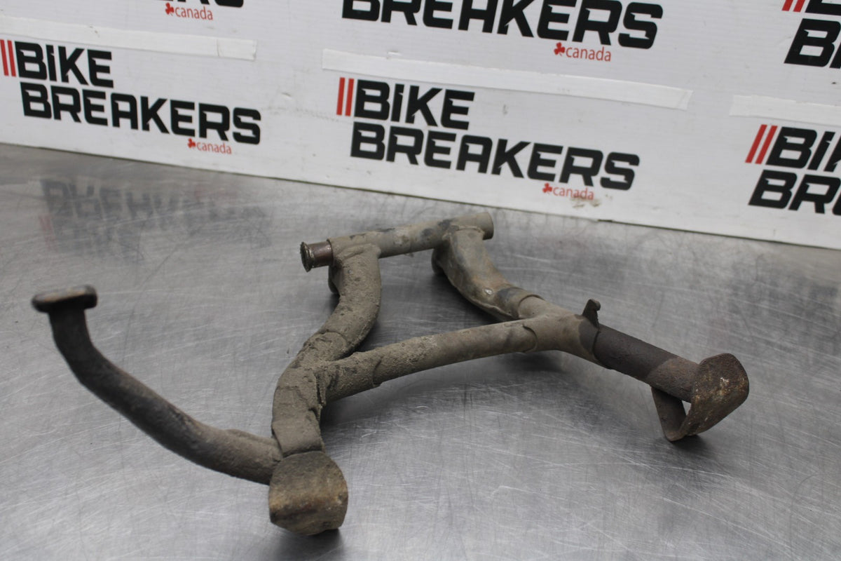 84 HONDA INTERCEPTOR 1000 VF1000F CENTER MAIN STAND BB878