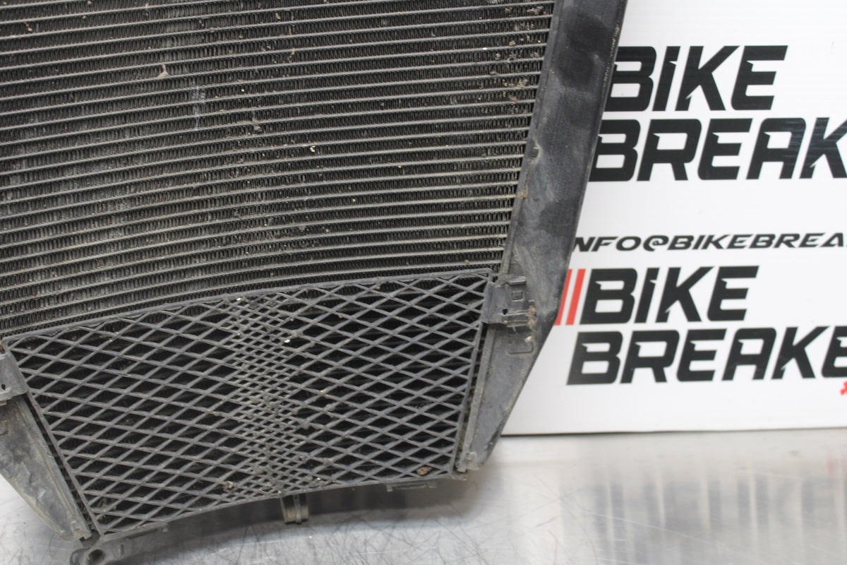 06-07 HONDA CBR1000RR ENGINE RADIATOR MOTOR COOLER COOLING RADIATER BB166