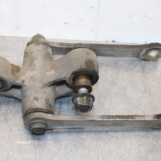 1999 Suzuki GSXR600 REAR DOGBONE SHOCK LINKAGE LINK 62600-34820 BB580