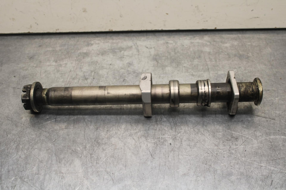 05 YAMAHA YZF R6S REAR AXLE BACK WHEEL RIM PIVOT BOLT AXEL BB50