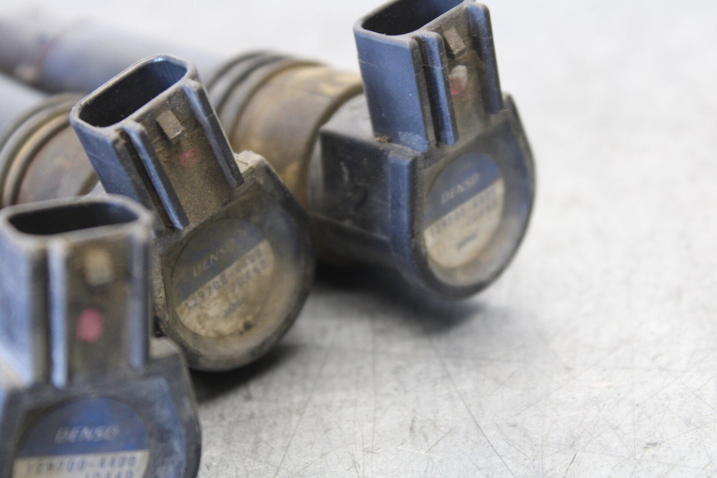 05-06 SUZUKI GSXR1000 IGNITION COILS COIL SPARK PLUG CAPS 33410-35F10 BB663