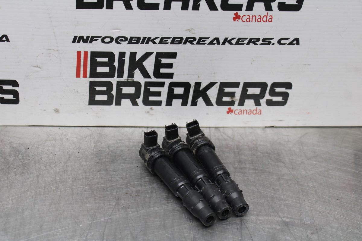 14 TRIUMPH STREET TRIPLE ABS IGNITION COILS COIL SPARK PLUG CAPS BB808