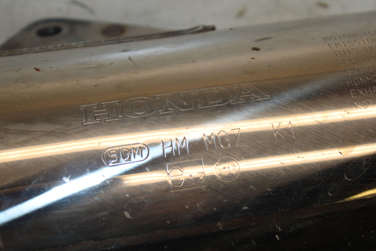 13-15 HONDA CBR500R EXHAUST PIPE MUFFLER SLIP ON CAN SILENCER BB704