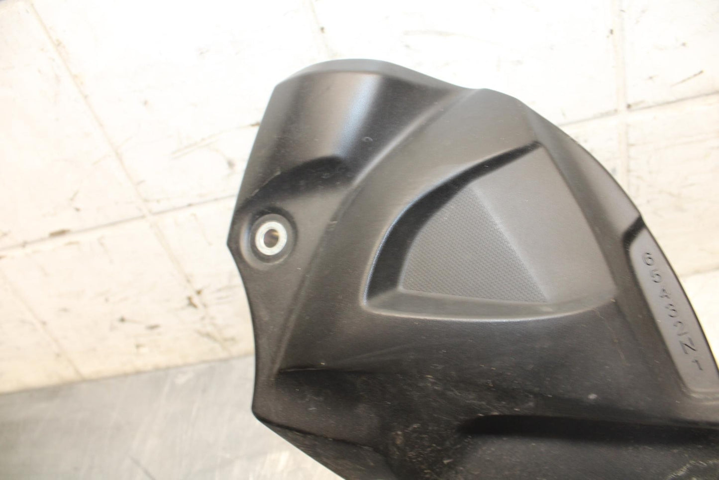 2017 Suzuki SV650X SV650AL7 ABS ENGINE SPROCKET COVER BB512