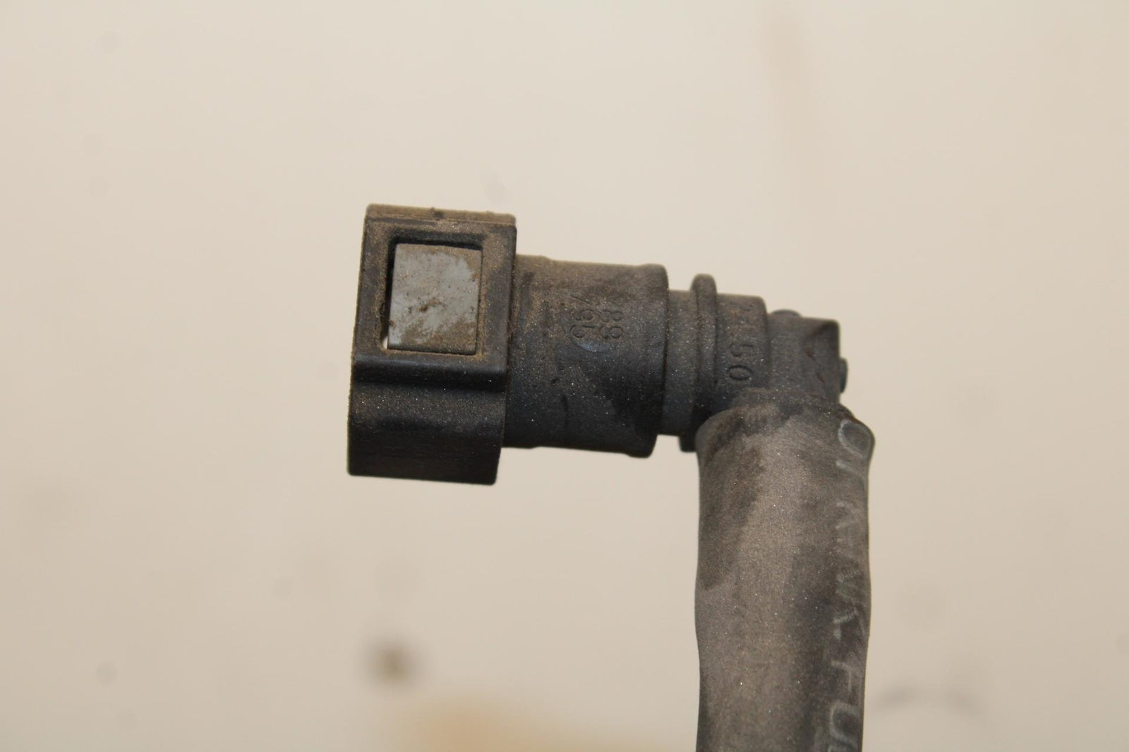 03-08 KAWASAKI VULCAN 1600 FUEL HOSE BB616