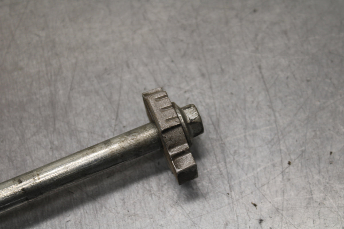 13-16 KTM 390 DUKE REAR AXLE BACK WHEEL RIM PIVOT BOLT AXEL BB748