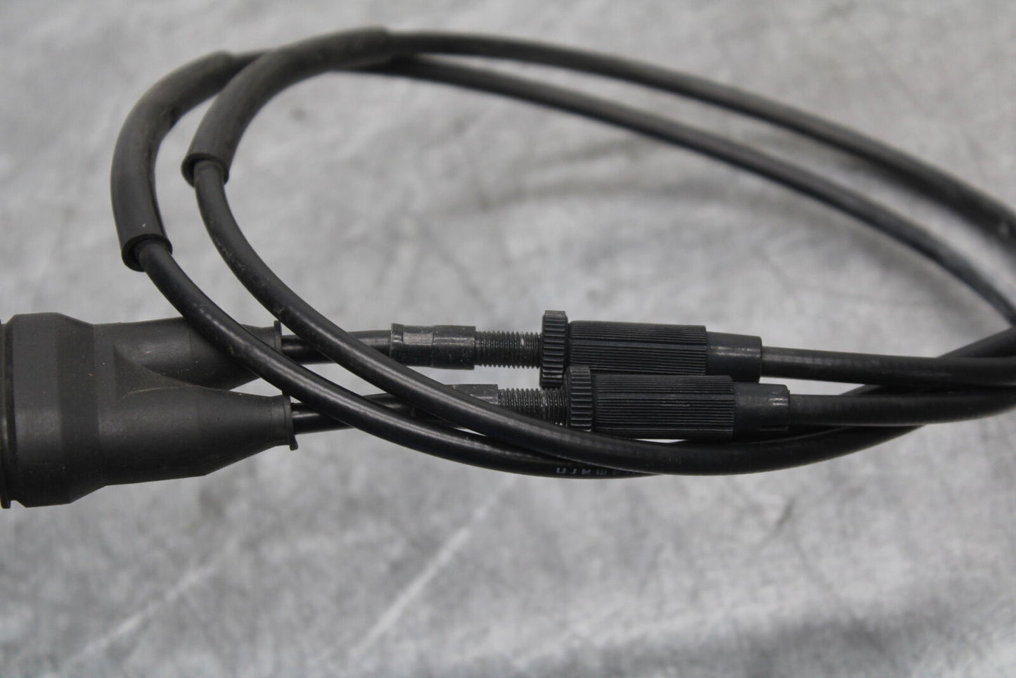 09-12 KAWASAKI NINJA ZX6R THROTTLE CABLE LINE HOUSING GUIDE BB698