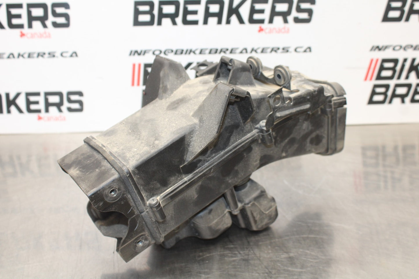 07-08 KAWASAKI NINJA ZX6R RAM AIR INTAKE TUBE DUCT 39045-0030 BB203