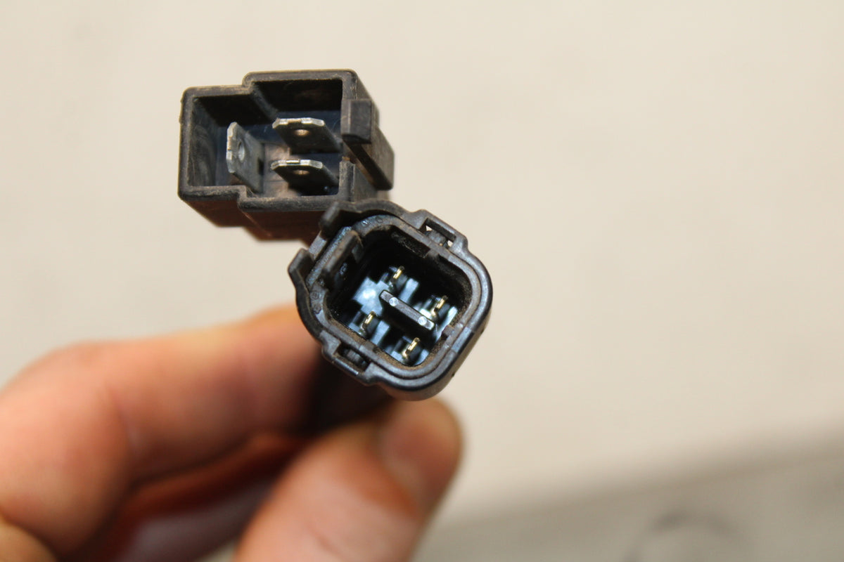 03 SUZUKI SV650S RECTIFIER VOLTAGE REGULATOR BB130