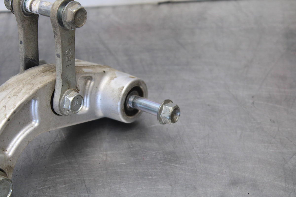 15-17 YAMAHA FJ09 REAR DOGBONE SHOCK LINKAGE LINK BB906