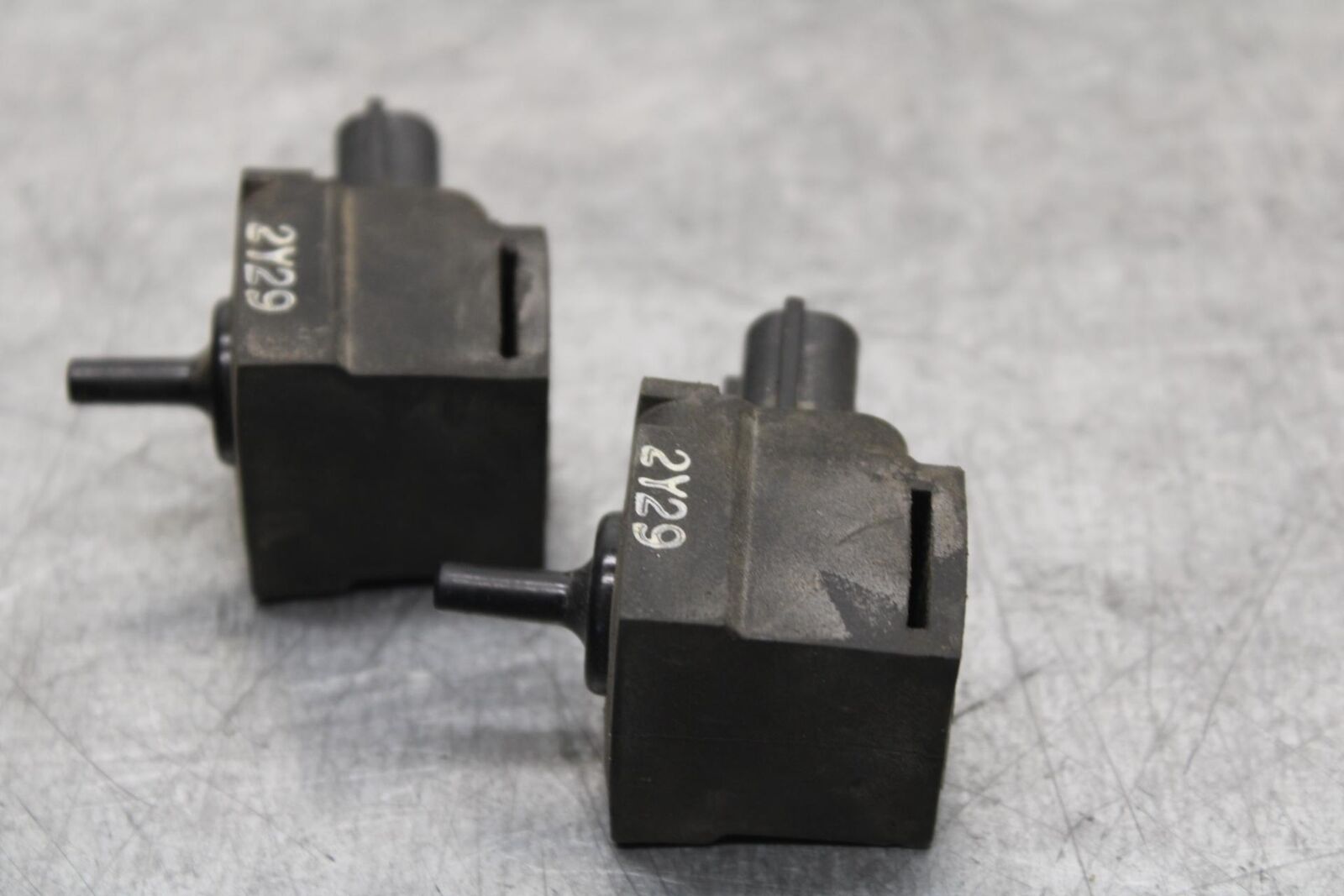 2013 Suzuki Boulevard C50T MAP MASS AIR FLOW PRESSURE SENSOR PAIR BB625