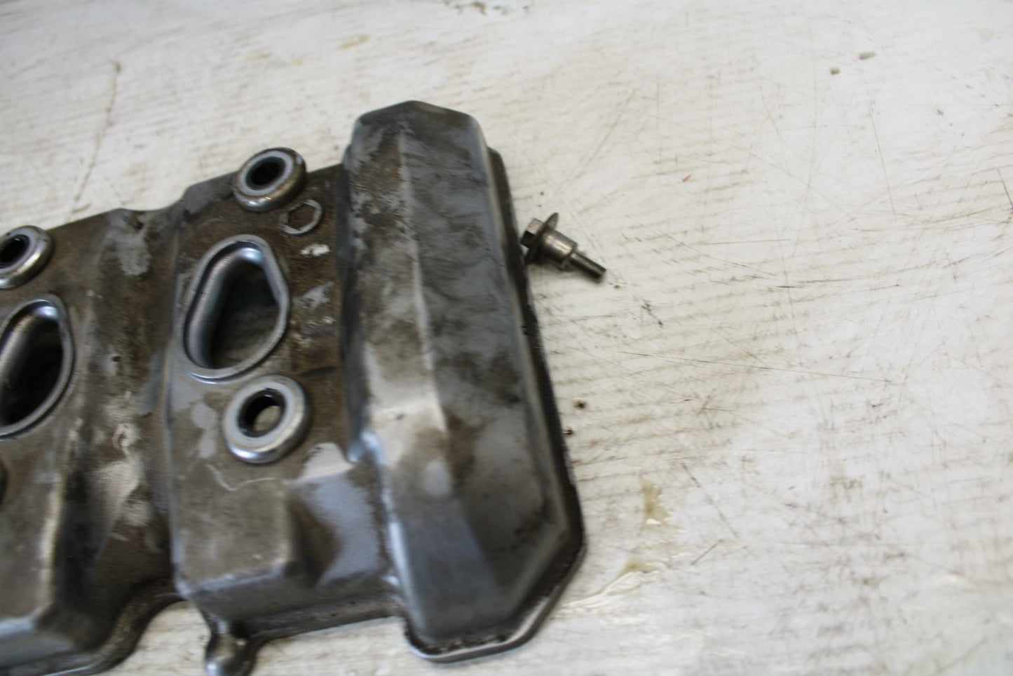 90-07 KAWASAKI ZZR 250 ENGINE TOP END CYLINDER HEAD COVER BB298