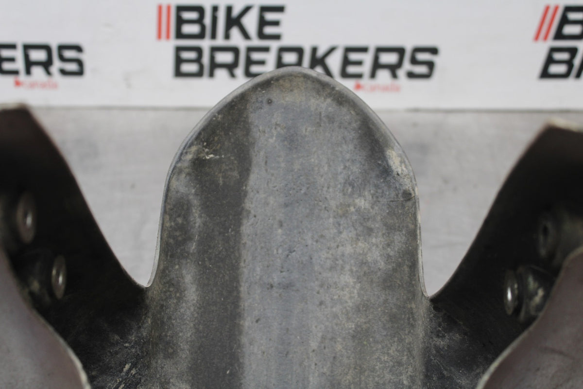 05 YAMAHA YZF R6 FRONT WHEEL FENDER COWL FAIRING BB858